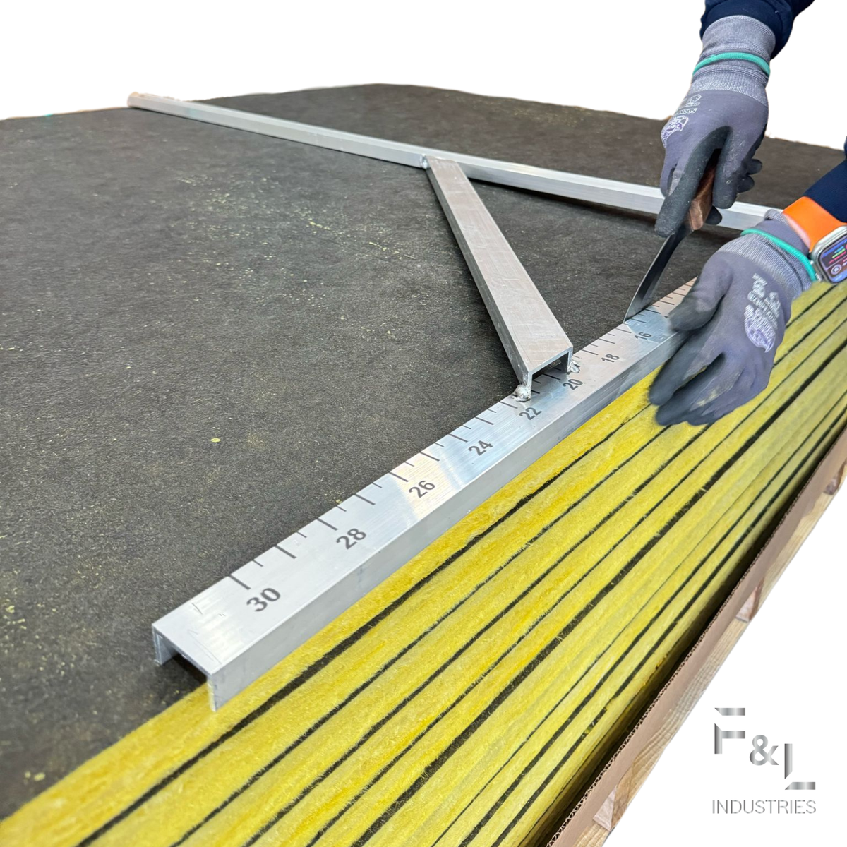 F&L Heavy-Duty Aluminum Square Duct Tool – Precision 90° Angle Cutting Guide for HVAC & Sheet Metal – Durable, Corrosion-Resistant & Perfect for Straight Cuts